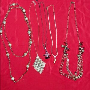 Vintage necklace lot- 1928, Sarah Coventry